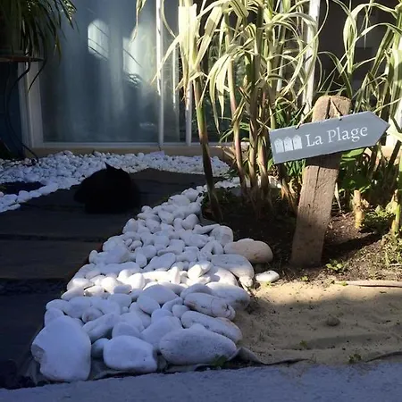 Couette-café La Maison De Lilly 4*